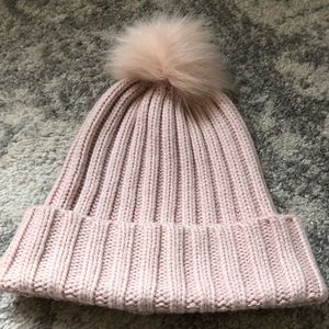 Athleta cable beanie